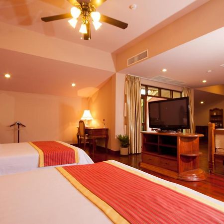 Angkor Era Hotel Siem Reap Exteriör bild