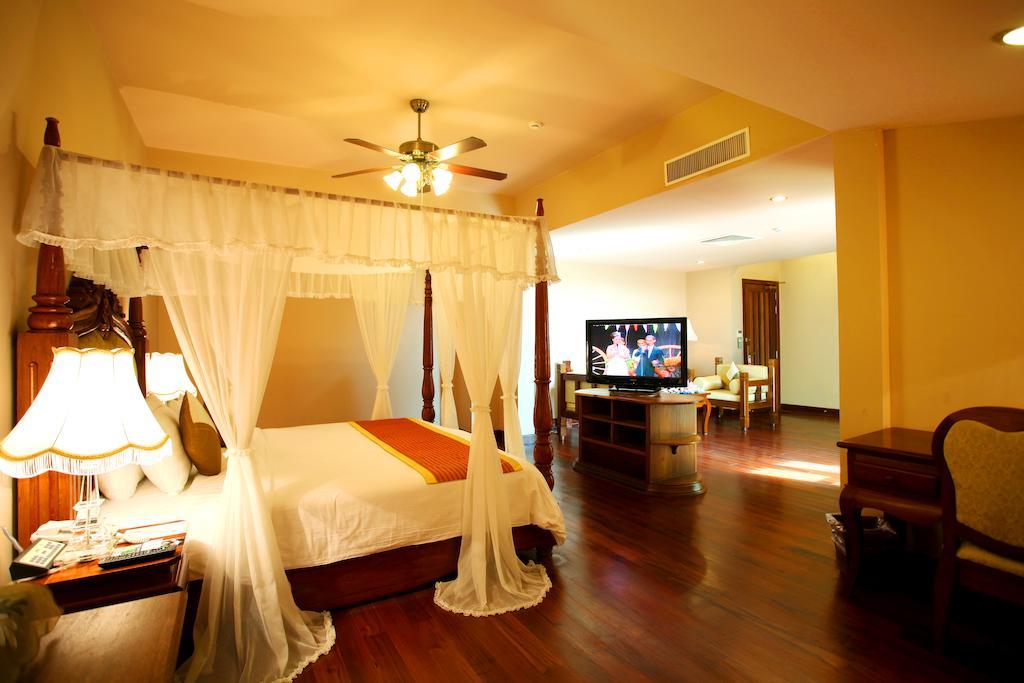 Angkor Era Hotel Siem Reap Exteriör bild