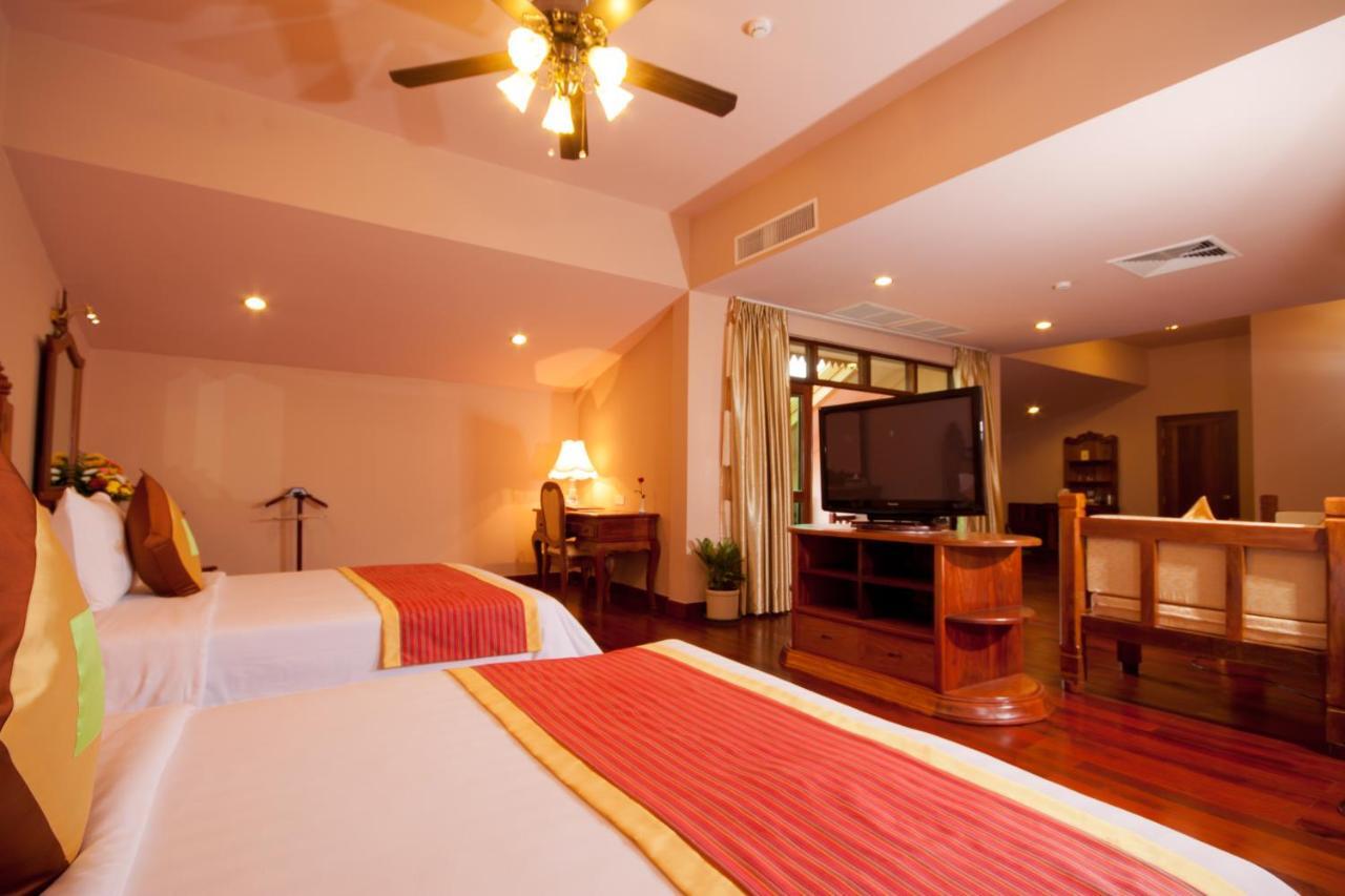 Angkor Era Hotel Siem Reap Exteriör bild
